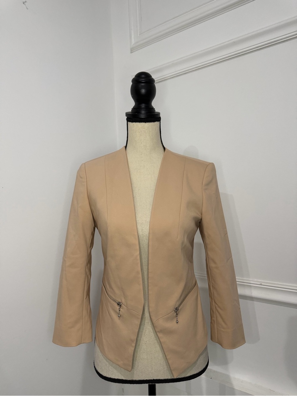 Express Beige Open-Front Blazer with Zip Pockets